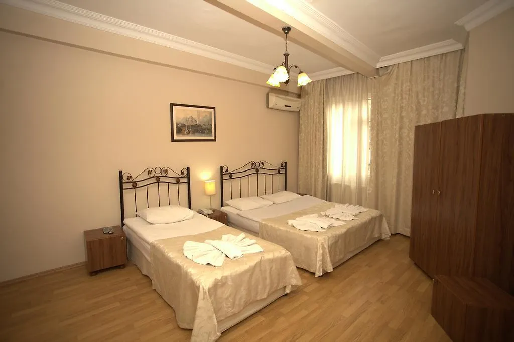 Aquarium Otel İstanbul 3*,